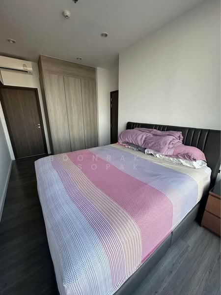 Whizdom Essence, Bangkok, 5 Piyabutr 1 Alley, Bang Chak, Phra Khanong, Bangkok, 2 Bedrooms, 57 sqm, Condo For Rent, by Boonraksa Sopak, 500337622 - DDproperty.com