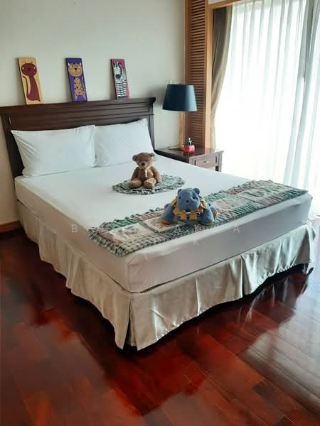 Esmeralda Apartments, Bangkok, Soi Ngamduphli, Rama 4 Road, Thung Maha Mek, Sathon, Bangkok, 3 Bedrooms, 185 sqm, Apartment For Rent, by Boonraksa Sopak, 500337672 - DDproperty.com