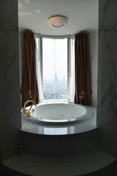 Watermark Chaophraya, Bangkok, Soi Charoennakorn 39-41, Charoennakorn Road, Bang Lam Phu Lang, Khlong San, Bangkok, 4 Bedrooms, 284 sqm, Condo For Sale, by Suchada Yodyiem, 500337679 - DDproperty.com