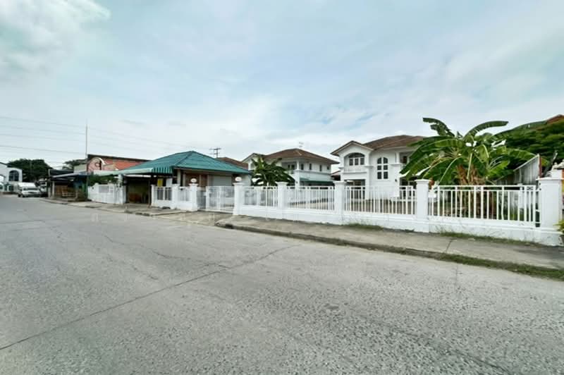 Baan Pruksa 15 Bangpu, Samut Prakan, Tamru-Bang Phli Road, Phreak Sa Mai, Muang Samut Prakarn, Samut Prakan, 3 Bedrooms, 250 sqm, Townhouse For Sale, by สง่าชัย ไทรทองคำ, 500337760 - DDproperty.com