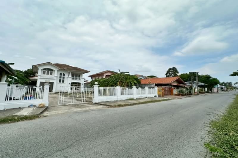 Baan Pruksa 15 Bangpu, Samut Prakan, Tamru-Bang Phli Road, Phreak Sa Mai, Muang Samut Prakarn, Samut Prakan, 3 Bedrooms, 250 sqm, Townhouse For Sale, by สง่าชัย ไทรทองคำ, 500337760 - DDproperty.com