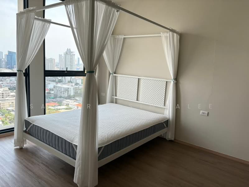 The Issara Sathorn : ดิ อิสสระ สาทร, Bangkok, ถนนจันทน์, Thung Maha Mek, Sathon, Bangkok, 2 Bedrooms, 90 sqm, Condo For Sale, by Sawitree Simmalee, 500337780 - DDproperty.com