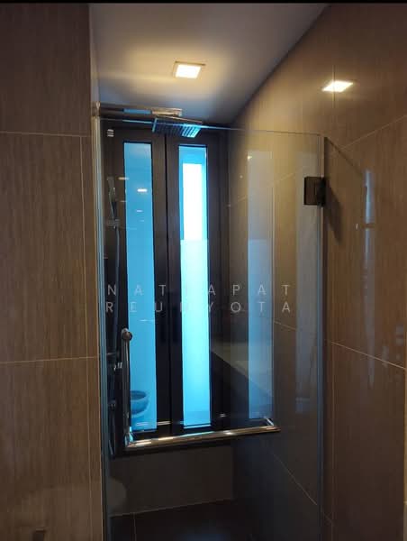 Downtown Forty Nine, Bangkok, Sukhumvit 39 Road, Khlong Tan Nua, Watthana, Bangkok, 3 Bedrooms, 105 sqm, Condo For Sale, by Nattapat Reunyota, 500337807 - DDproperty.com