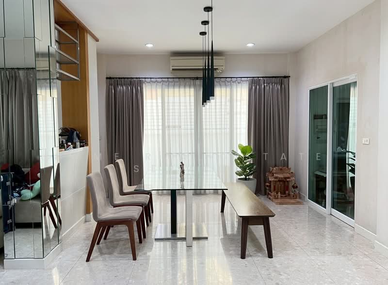 Bangkok Boulevard Ramindra Km.2, Bangkok, 89 Ladplakhao Rd., Anusaowari, Bang Khen, Bangkok, 4 Bedrooms, 260 sqm, Single Detached House For Sale, by HOME Real Estate Service, 500337818 - DDproperty.com