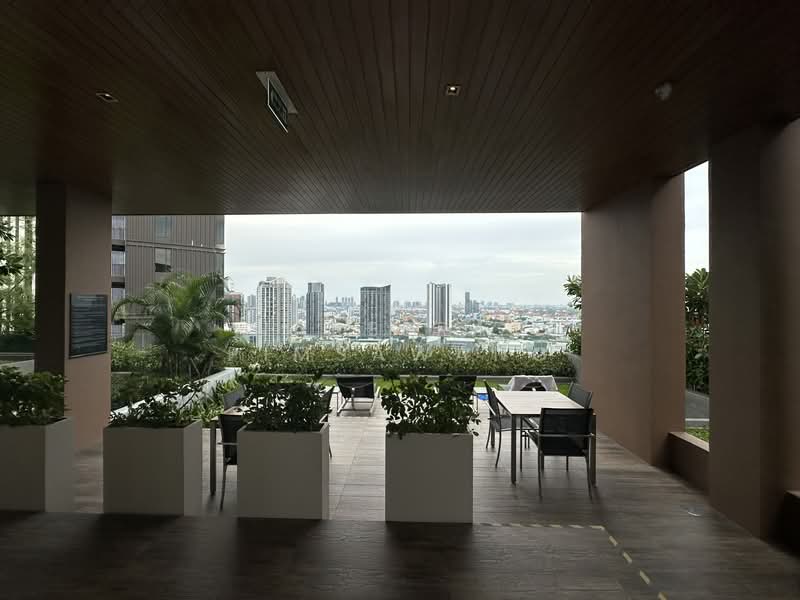 The Lofts Ekkamai, Bangkok, 1415 Sukhumvit Road, Phra Kanong Nua, Watthana, Bangkok, 1 Bedroom, 28 sqm, Condo For Rent, by Nareerat Pimsawang, 500337850 - DDproperty.com