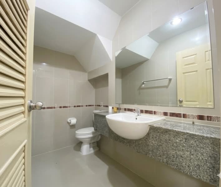 Supalai Suanluang Townhome, Bangkok, Soi Supalai, Chaloem Phrakiat Rama 9 Road, Prawet, Bangkok, 4 Bedrooms, 180 sqm, Townhouse For Sale, by ภิรญา ฉิมเชาว์ดี, 500337864 - DDproperty.com