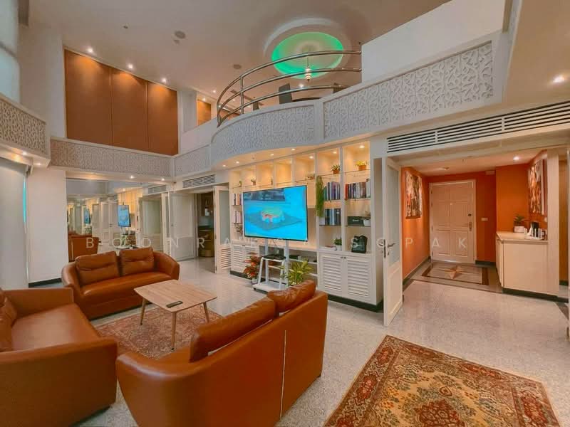 The Royal Place 1, Bangkok, Rajdamri, Lumphini, Pathum Wan, Bangkok, 4 Bedrooms, 230 sqm, Condo For Rent, by Boonraksa Sopak, 500337873 - DDproperty.com