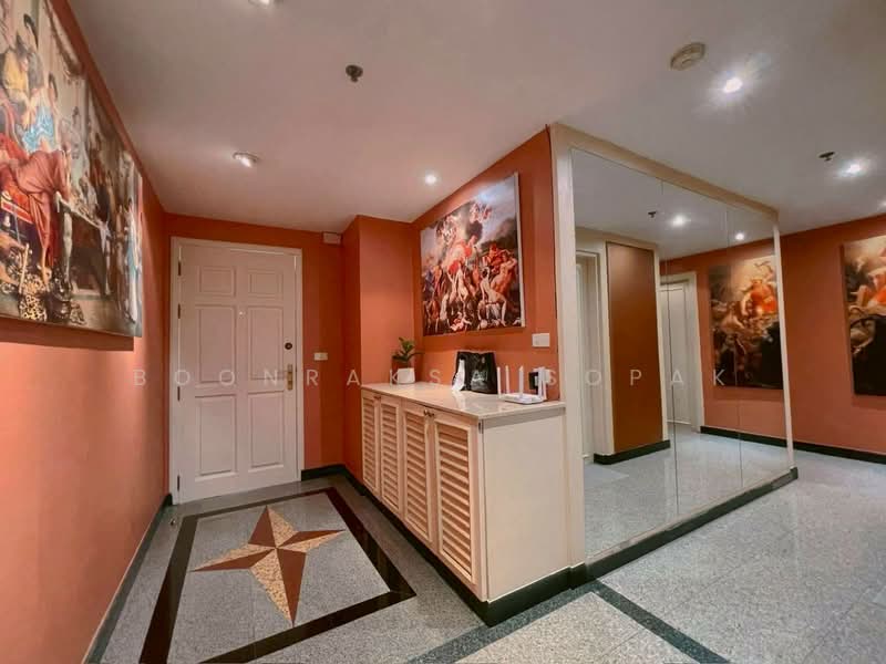 The Royal Place 1, Bangkok, Rajdamri, Lumphini, Pathum Wan, Bangkok, 4 Bedrooms, 230 sqm, Condo For Rent, by Boonraksa Sopak, 500337873 - DDproperty.com