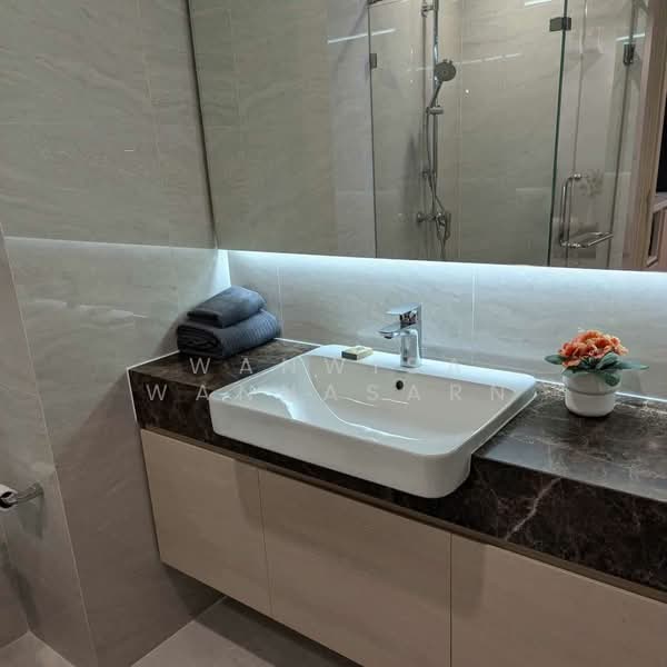 Noble State 39, Bangkok, 35 Soi Sukhumvit 39, Khlong Tan Nua, Watthana, Bangkok, 2 Bedrooms, 60 sqm, Condo For Rent, by Wanwisa Wannasarn, 500337905 - DDproperty.com