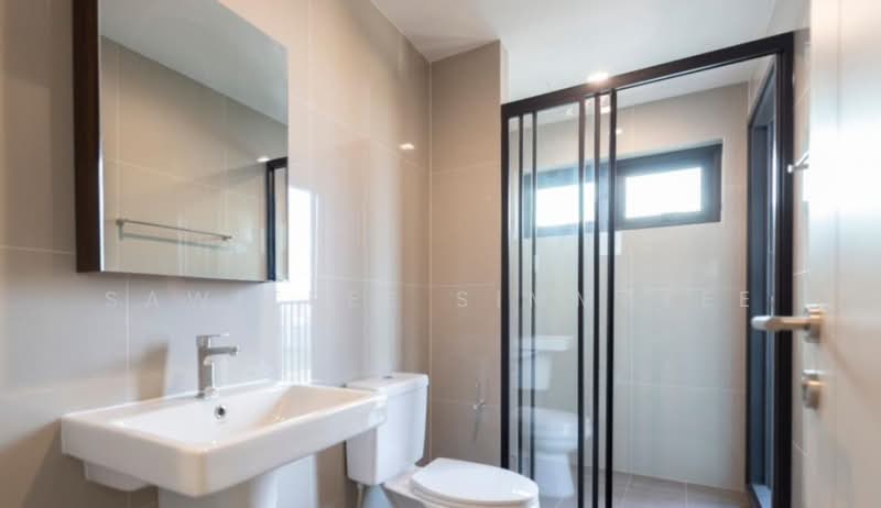 The Base Phetchaburi-Thonglor, Bangkok, Phetchaburi Rd, Bang Kapi, Huai Khwang, Bangkok, 2 Bedrooms, 61 sqm, Condo For Sale, by Sawitree Simmalee, 500337919 - DDproperty.com