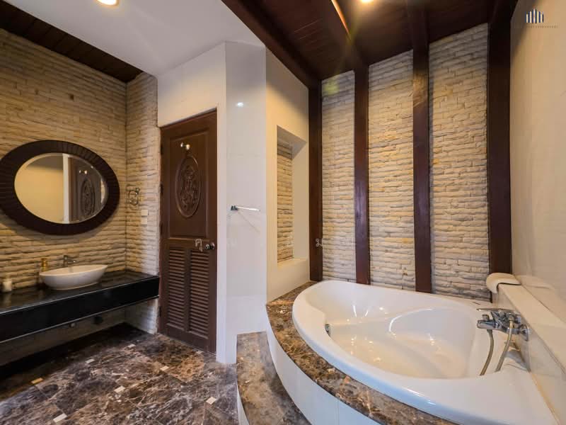 Riverfront House for Sale on the Chao Phraya River, Bang Pa-in, Ayutthaya, Phra Nakhon Si Ayutthaya, Bang Krasun, Bang Pa-In, Phra Nakhon Si Ayutthaya, 5 Bedrooms, 1,200 sqm, Single Detached House For Sale, by คุณเอ็มมี่, 500337942 - DDproperty.com