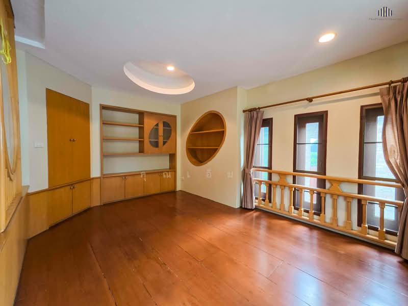 Riverfront House for Sale on the Chao Phraya River, Bang Pa-in, Ayutthaya, Phra Nakhon Si Ayutthaya, Bang Krasun, Bang Pa-In, Phra Nakhon Si Ayutthaya, 5 Bedrooms, 1,200 sqm, Single Detached House For Sale, by คุณเอ็มมี่, 500337942 - DDproperty.com
