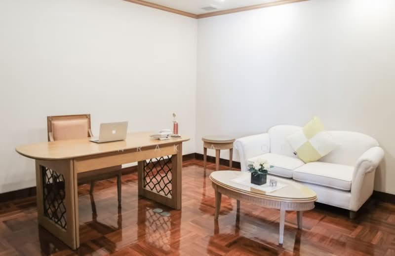 Nida Thonglor Apartment : นิดาทองหล่อ, กรุงเทพ, ซอย ทองหล่อ 5, คลองตันเหนือ, วัฒนา, กรุงเทพ, 190 ตร.ม., อพาร์ทเมนท์ ให้เช่า, โดย Boonraksa Sopak, 500337964 - DDproperty.com