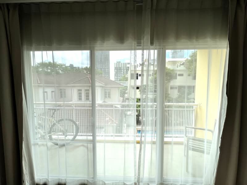 Silver Heritage, Bangkok, 96 Soi Sukhumvit 38, Phra Kanong, Khlong Toei, Bangkok, 4 Bedrooms, 349 sqm, Condo For Rent, by Boonraksa Sopak, 500337979 - DDproperty.com