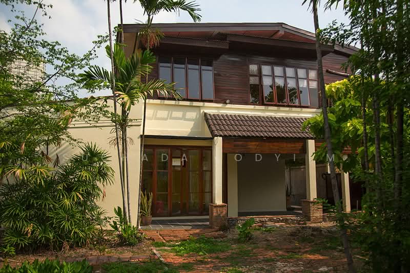 บ้าน 3-ห้องนอน, กรุงเทพ, ดินแดง, กรุงเทพ, 160 ตร.ม., บ้านเดี่ยว ขาย, โดย Suchada Yodyiem, 500337986 - DDproperty.com