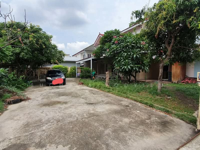 5-BR House, Bangkok, Lat Phrao, Bangkok, 5 Bedrooms, 377 sqm, Single Detached House For Sale, by Suchada Yodyiem, 500338042 - DDproperty.com