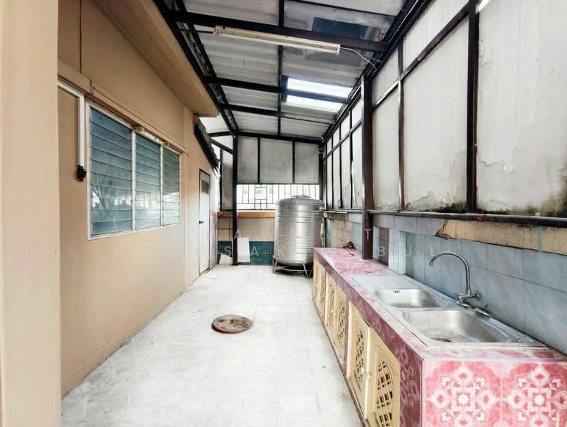 ขายบ้านเดี่ยว บ้านสราญวงศ์พาร์ค ซอยสายไหม 61 ต่อเติมครัว ต่อเติมโรงรถ มีห้องแม่บ้าน ใกล้แหล่งรวมร้าน, กรุงเทพ, สายไหม, กรุงเทพ, 250 ตร.ม., บ้านเดี่ยว ขาย, โดย CHAWALIT KONGSAKPAIBUL, 500338061 - DDproperty.com