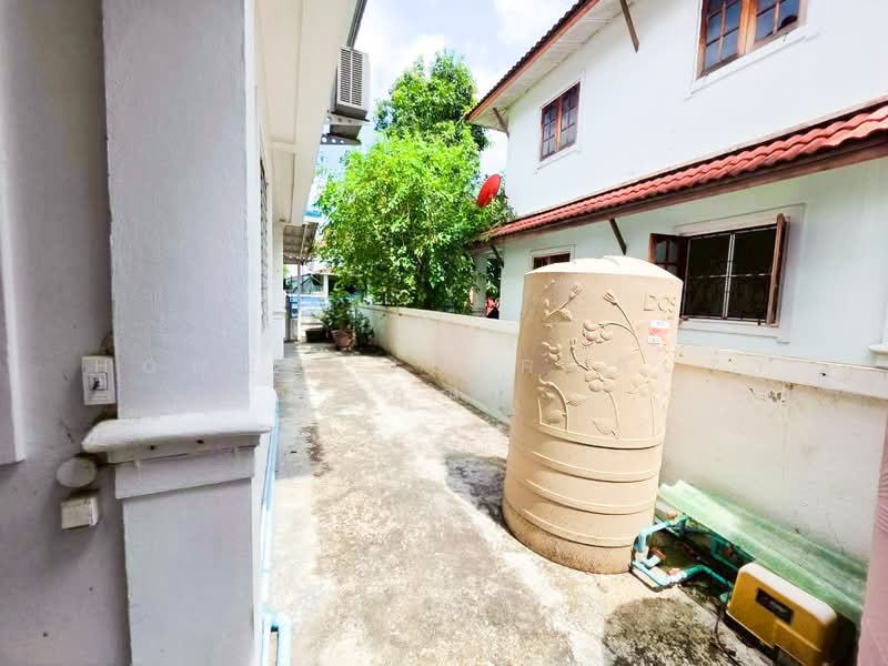 หมู่บ้านธราดลบุรี รังสิต - คลอง7, Pathum Thani, Lam Phak Kut, Thanyaburi, Pathum Thani, 4 Bedrooms, 320 sqm, Single Detached House For Sale, by HOMEPLUS REALTY - คุณฟ้า, 500338089 - DDproperty.com