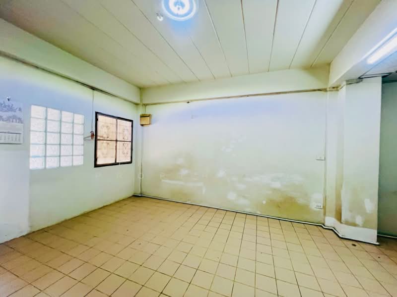 Siam Niwet 1, Samut Prakan, ตำบล ในคลองบางปลากด อำเภอพระสมุทรเจดีย์ สมุทรปราการ ในคลองบางปลากด , พระสมุทรเจดีย์ , สมุทรปราการ, Nai Khlong Bang Pla Kot, Phra Samut Jadee, Samut Prakan, 2 Bedrooms, 100 sqm, Townhouse For Sale, by The Best Property ปู, 500338130 - DDproperty.com