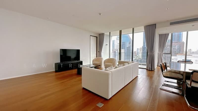 Kraam Sukhumvit 26, Bangkok, 55 Soi Sukhumvit 26 Sukhumvit Road, Khong Tan, Khlong Toei, Bangkok, 3 Bedrooms, 180 sqm, Condo For Rent, by Sawitree Simmalee, 500338137 - DDproperty.com