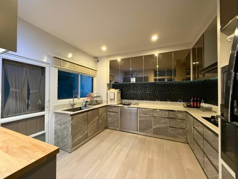 4-BR House, Bangkok, Chom Thong, Bangkok, 4 Bedrooms, 300 sqm, Single Detached House For Sale, by Nattapat Reunyota, 500338150 - DDproperty.com