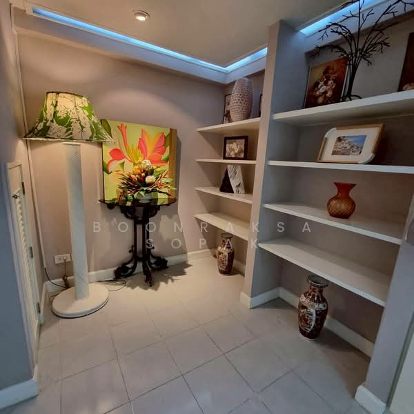 Supalai Place Sukhumvit 39, Bangkok, 175-179 Soi Sukhumvit 39 Sukhumvit Road, Khlong Tan Nua, Watthana, Bangkok, 2 Bedrooms, 142 sqm, Condo For Rent, by Boonraksa Sopak, 500338158 - DDproperty.com
