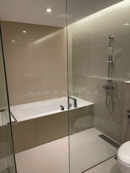 Circle Sukhumvit 31, Bangkok, Soi Sukhumvit 31, Khlong Tan Nua, Watthana, Bangkok, 3 Bedrooms, 135 sqm, Condo For Rent, by Boonraksa Sopak, 500338174 - DDproperty.com