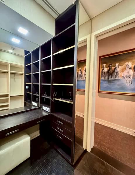 The Ritz-Carlton Residences, Bangkok, 114 Narathiwat Ratchanakarin Road, Silom, Bang Rak, Bangkok, 4 Bedrooms, 273 sqm, Condo For Rent, by Sawitree Simmalee, 500338188 - DDproperty.com