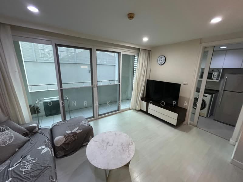 The Bangkok Sathorn-Taksin, Bangkok, Krung Thonburi, Bang Lam Phu Lang, Khlong San, Bangkok, 2 Bedrooms, 72 sqm, Condo For Rent, by Boonraksa Sopak, 500338206 - DDproperty.com