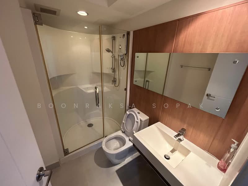 The Bangkok Sathorn-Taksin, Bangkok, Krung Thonburi, Bang Lam Phu Lang, Khlong San, Bangkok, 2 Bedrooms, 72 sqm, Condo For Rent, by Boonraksa Sopak, 500338206 - DDproperty.com