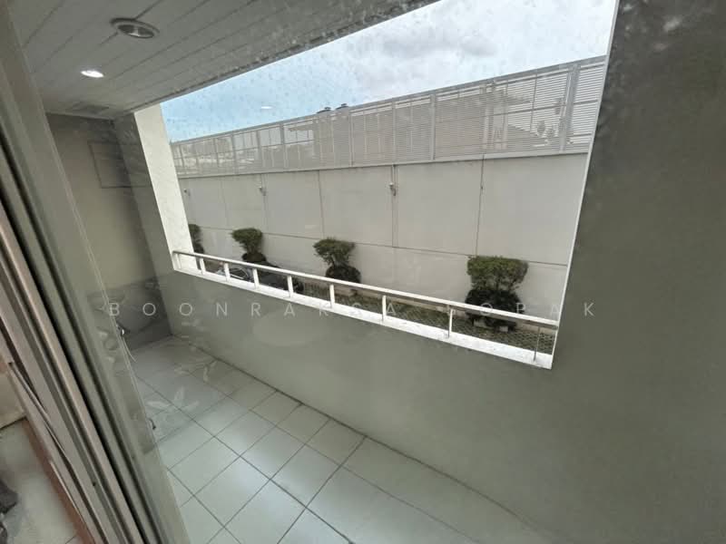 The Bangkok Sathorn-Taksin, Bangkok, Krung Thonburi, Bang Lam Phu Lang, Khlong San, Bangkok, 2 Bedrooms, 72 sqm, Condo For Rent, by Boonraksa Sopak, 500338206 - DDproperty.com