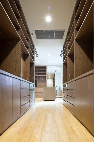4-BR House, Bangkok, Khlong Tan Nua, Watthana, Bangkok, 4 Bedrooms, 959 sqm, Single Detached House For Sale, by Nattapat Reunyota, 500338212 - DDproperty.com