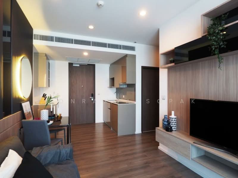 Whizdom Essence, Bangkok, 5 Piyabutr 1 Alley, Bang Chak, Phra Khanong, Bangkok, 2 Bedrooms, 53 sqm, Condo For Rent, by Boonraksa Sopak, 500338219 - DDproperty.com