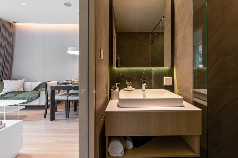 Skyrise Avenue Sukhumvit 64, Bangkok, 3 Soi Sukhumvit 64, Bang Chak, Phra Khanong, Bangkok, 2 Bedrooms, 55 sqm, Condo For Sale, by Nattapat Reunyota, 500338230 - DDproperty.com
