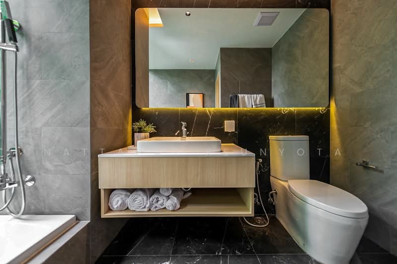 Skyrise Avenue Sukhumvit 64, Bangkok, 3 Soi Sukhumvit 64, Bang Chak, Phra Khanong, Bangkok, 2 Bedrooms, 55 sqm, Condo For Sale, by Nattapat Reunyota, 500338230 - DDproperty.com