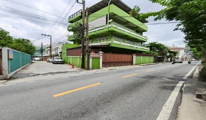 Phon Pradit Village, Bangkok, Phra Kanong, Khlong Toei, Bangkok, , 532 sqm, Land For Sale, by ชนะชาติ นนท์ตา, 500338234 - DDproperty.com