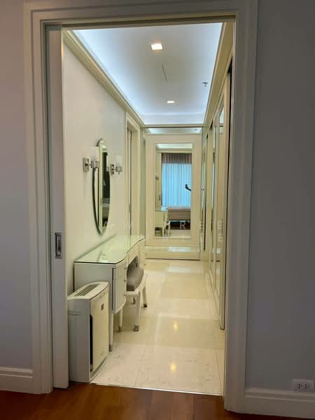 Bright Sukhumvit 24, Bangkok, Sukhumvit 24 Alley, Khong Tan, Khlong Toei, Bangkok, 3 Bedrooms, 162 sqm, Condo For Sale, by Sawitree Simmalee, 500338243 - DDproperty.com