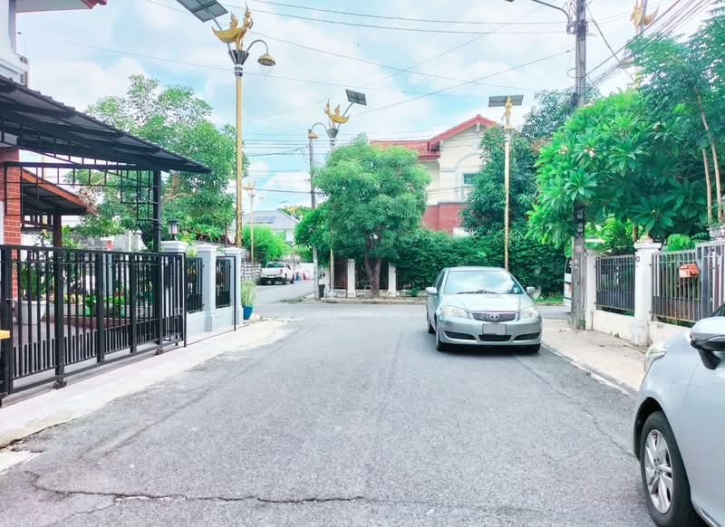 The Connect Suvarnabhumi, Samut Prakan, King Kaew Road, Soi 37, Rachathewa, Bang Plee, Samut Prakan, 3 Bedrooms, 100 sqm, Townhouse For Sale, by The Best Property มนต์, 500338250 - DDproperty.com