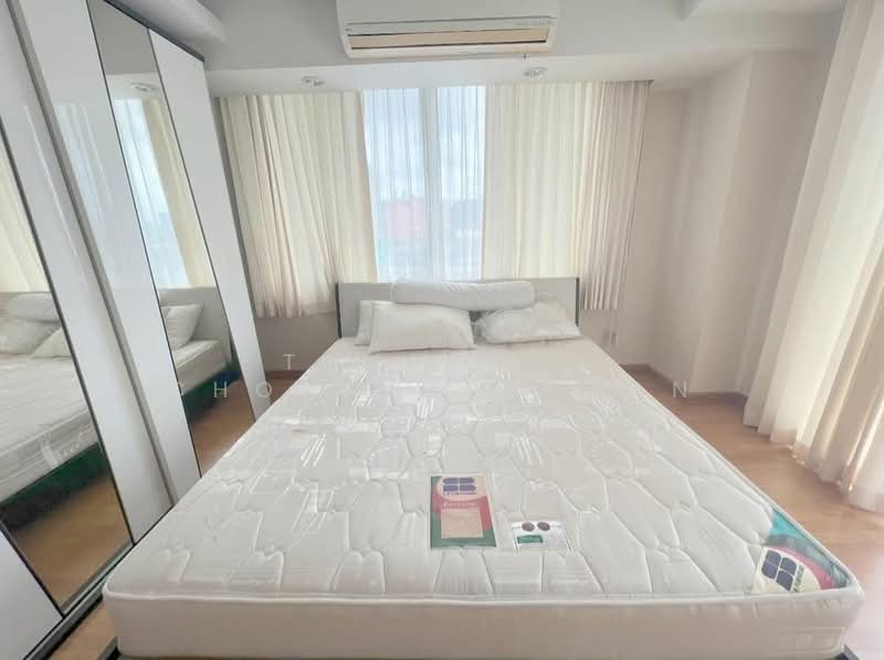 The Waterford Sukhumvit 50, Bangkok, 890 Soi Sukhumvit 50, Phra Kanong, Khlong Toei, Bangkok, 2 Bedrooms, 92 sqm, Condo For Sale, by Tanakrit Chotbuddkayan, 500338252 - DDproperty.com