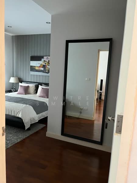 Siri Residence, Bangkok, 21 Soi Sukhumvit 24, Khong Tan, Khlong Toei, Bangkok, 2 Bedrooms, 94 sqm, Condo For Sale, by Sawitree Simmalee, 500338262 - DDproperty.com