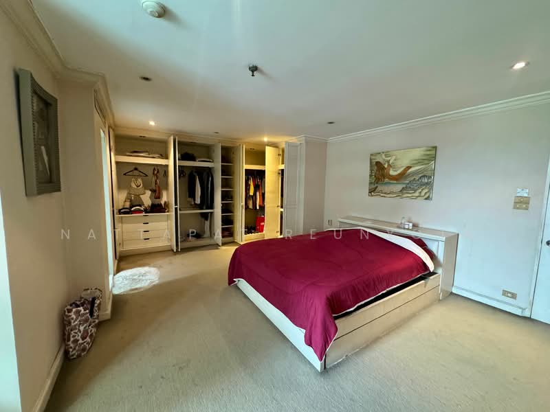 Fairview Tower, Bangkok, 40 Soi Sukhumvit 18, Khlong Toei, Bangkok, 3 Bedrooms, 257 sqm, Condo For Sale, by Nattapat Reunyota, 500338271 - DDproperty.com