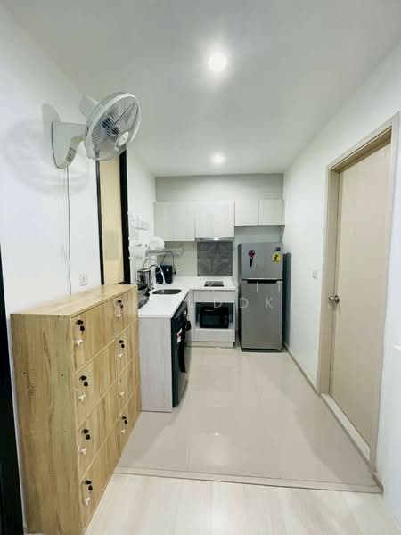 Life Asoke, Bangkok, Asoke-Dindang Road, Bang Kapi, Huai Khwang, Bangkok, 2 Bedrooms, 35 sqm, Condo For Rent, by Tanakrit Chotbuddkayan, 500338288 - DDproperty.com