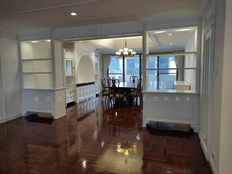 Govind Tower, Bangkok, Soi Sukhumvit 19, Khlongtoei Nua, Watthana, Bangkok, 3 Bedrooms, 260 sqm, Apartment For Rent, by Boonraksa Sopak, 500338305 - DDproperty.com