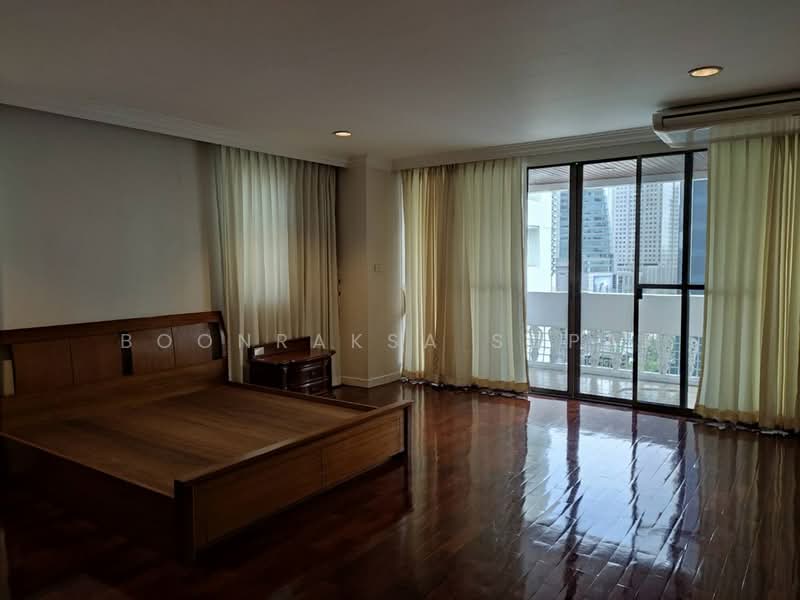 Govind Tower, Bangkok, Soi Sukhumvit 19, Khlongtoei Nua, Watthana, Bangkok, 3 Bedrooms, 260 sqm, Apartment For Rent, by Boonraksa Sopak, 500338305 - DDproperty.com