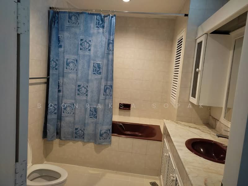 Govind Tower, Bangkok, Soi Sukhumvit 19, Khlongtoei Nua, Watthana, Bangkok, 3 Bedrooms, 260 sqm, Apartment For Rent, by Boonraksa Sopak, 500338305 - DDproperty.com