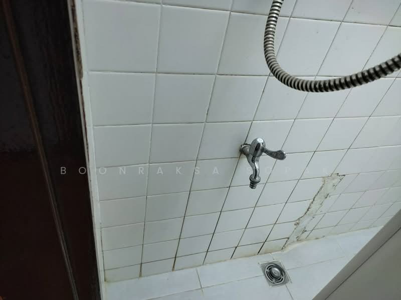 Govind Tower, Bangkok, Soi Sukhumvit 19, Khlongtoei Nua, Watthana, Bangkok, 3 Bedrooms, 260 sqm, Apartment For Rent, by Boonraksa Sopak, 500338305 - DDproperty.com