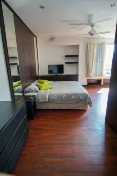 Raintree Village Apartment, Bangkok, 21 Soi Sukhumvit 41, Khlong Tan Nua, Watthana, Bangkok, 4 Bedrooms, 420 sqm, Apartment For Rent, by Boonraksa Sopak, 500338324 - DDproperty.com