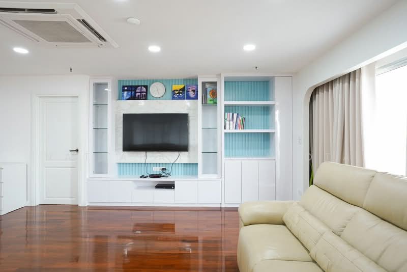 Tara Ruan Kaew, Bangkok, 19 Soi Ramkhamhaeng 43/1, Phlapphla, Wang Thonglang, Bangkok, 2 Bedrooms, 126 sqm, Condo For Sale, by Nattapat Reunyota, 500338344 - DDproperty.com
