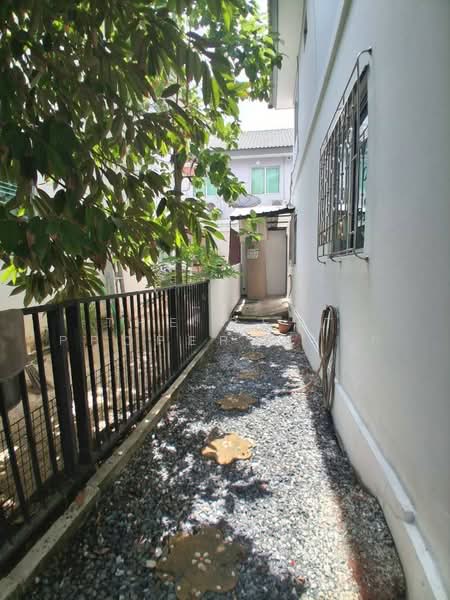 Baan Pruksa Ladkrabang-Suvarnabhumi 3 : บ้านพฤกษา ลาดกระบัง-สุวรรณภูมิ 3, สมุทรปราการ, ถนนอุดมทรัพย์, หนองปรือ, บางพลี, สมุทรปราการ, 100 ตร.ม., ทาวน์เฮ้าส์ ขาย, โดย The Best Property ไก่, 500338369 - DDproperty.com