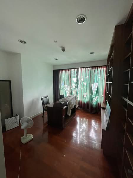 Hampton Thonglor 10, Bangkok, 324 Soi Thonglor 10, Sukhumvit Road, Khlong Tan Nua, Watthana, Bangkok, 4 Bedrooms, 234 sqm, Condo For Sale, by Nattapat Reunyota, 500338395 - DDproperty.com
